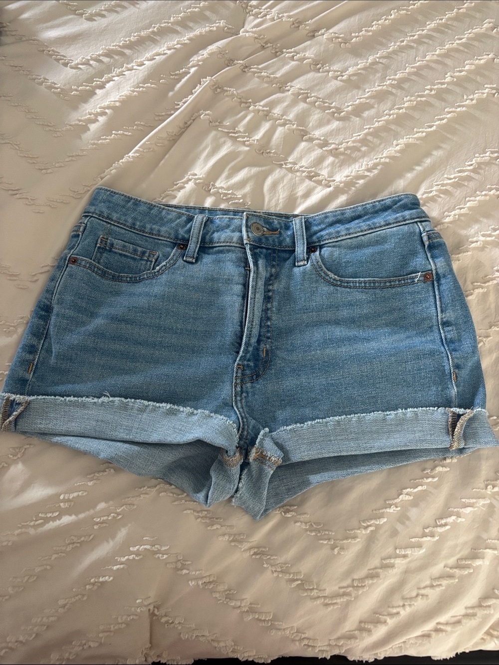 Old Navy Light Blue Denim Roll-Cuff Jean Shorts